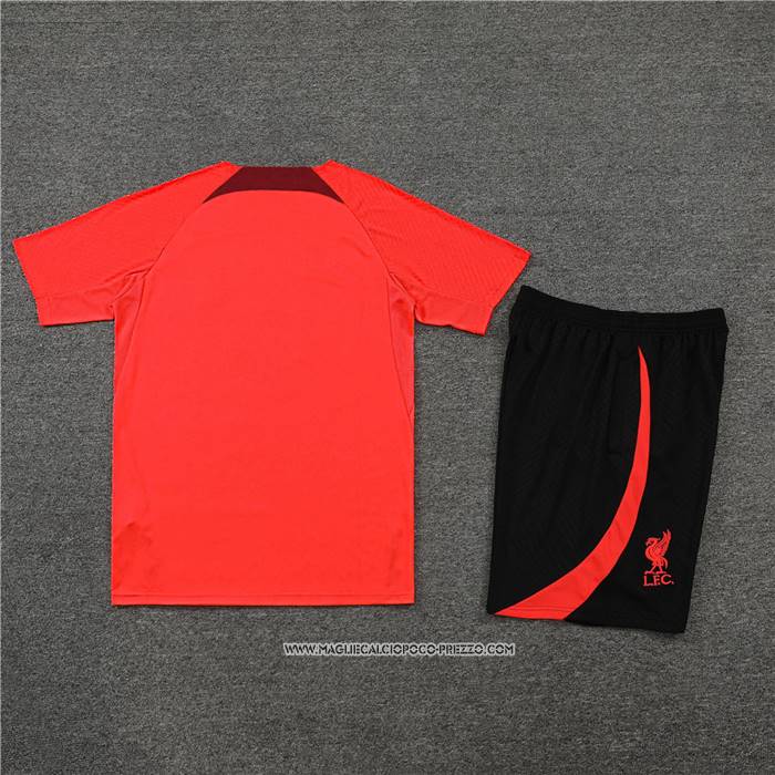 Tuta da Track
 Liverpool 22-23 Manica Corta
 - Pantaloncini
